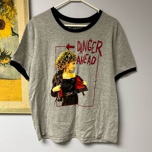 💚3 for $15 sandy from geese danger ahead Gray Graphic ringer T-Shirt